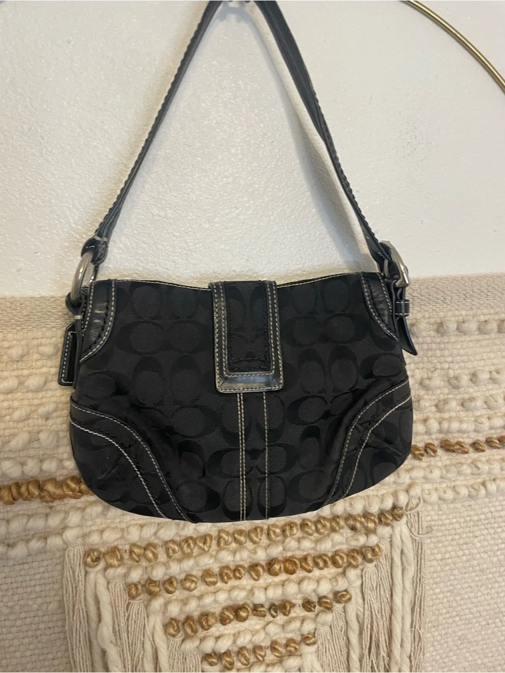 Coach Vintage Soho Black Signature Canvas Shoulder Bag Buckle Y2K